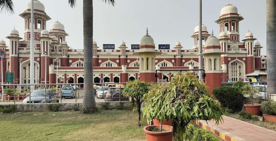 Lucknow Junction,  Aishbagh
