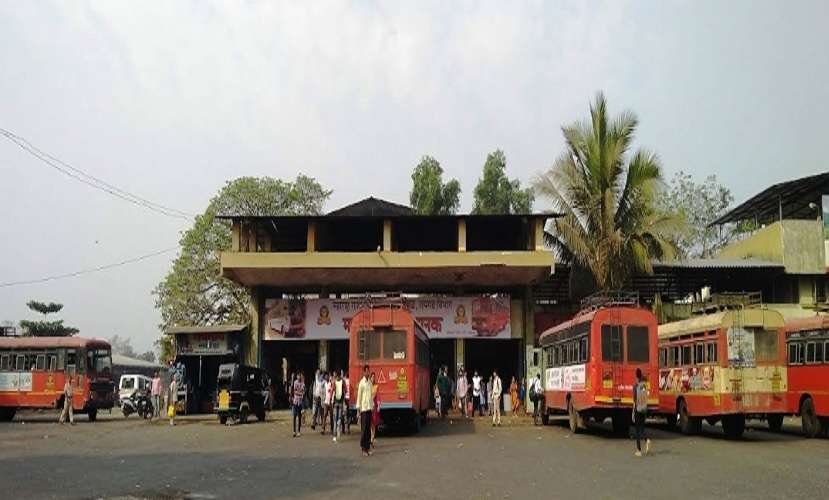 Mangaon Bus Depot,  Mangaon