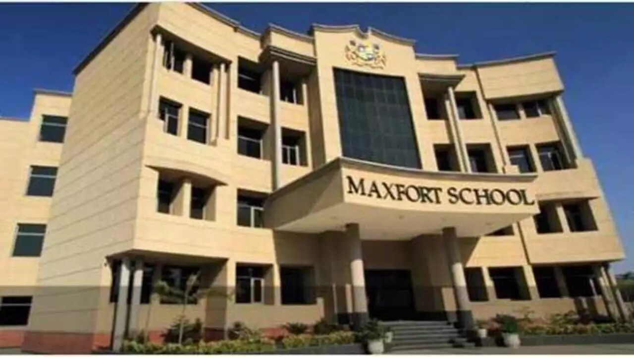Maxfort School Sector 7
