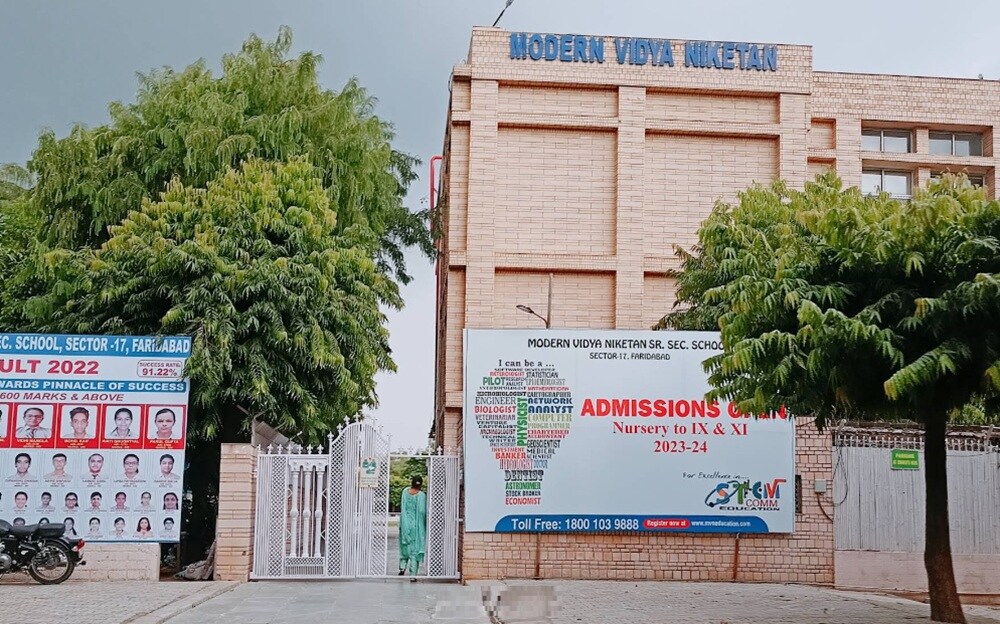 Modern Vidya Niketan Sector 17