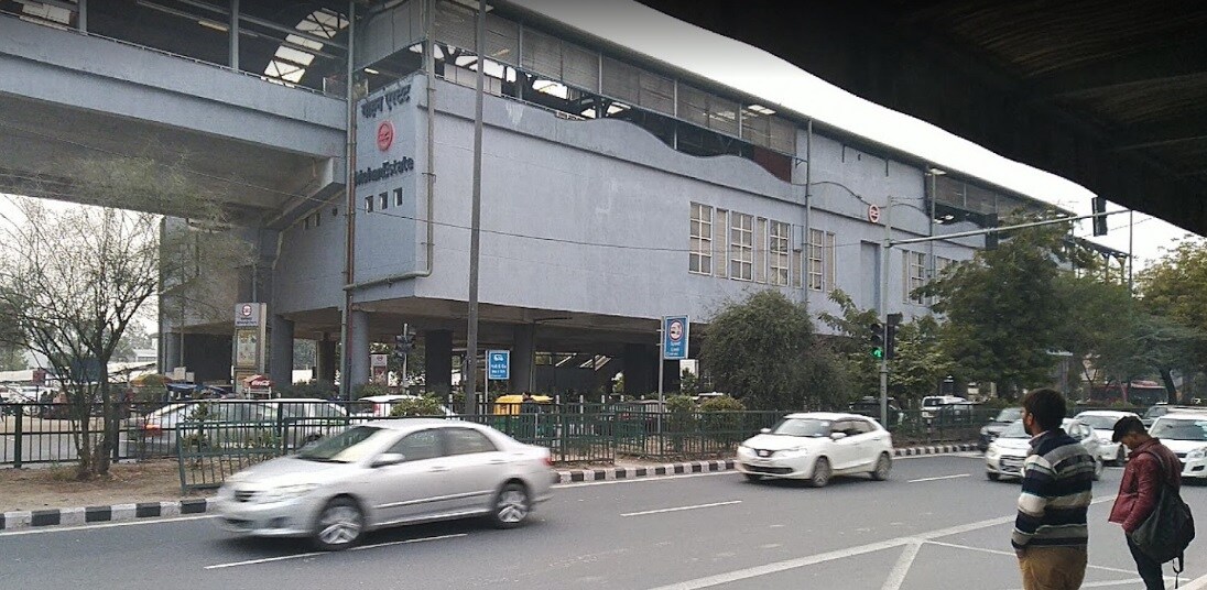 Mohan Estate Metro Station Badarpur