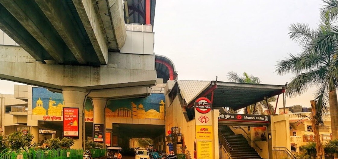 Munshi Pulia Metro Station Indira Nagar
