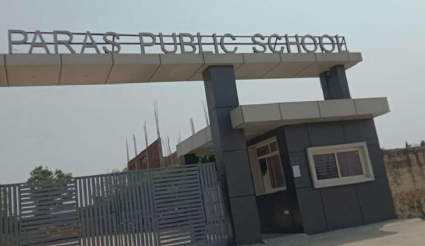 Paras Public School,  Bisrakh