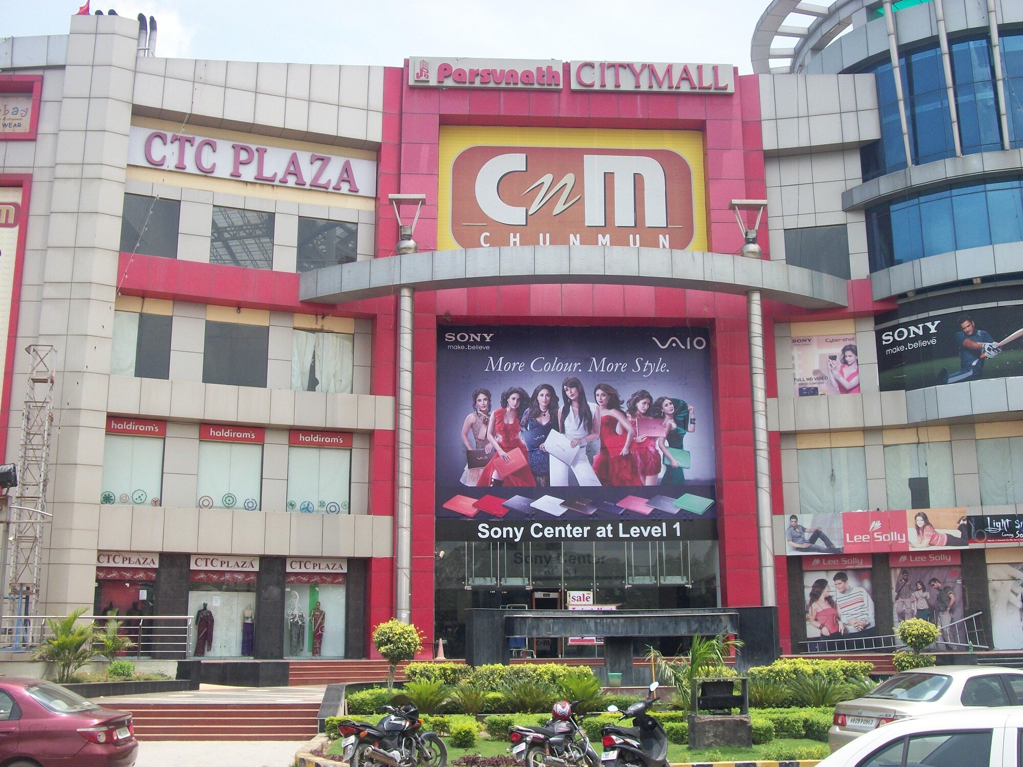 Parsvnath City Mall Sector 12
