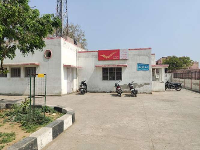 Post office Dadri,  Dadri