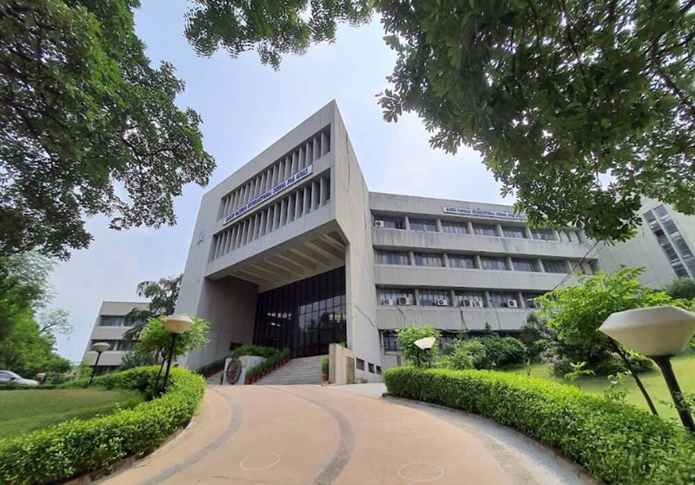 Sadhu Vaswani International School For Girls Shanti Niketan Shanti Niketan