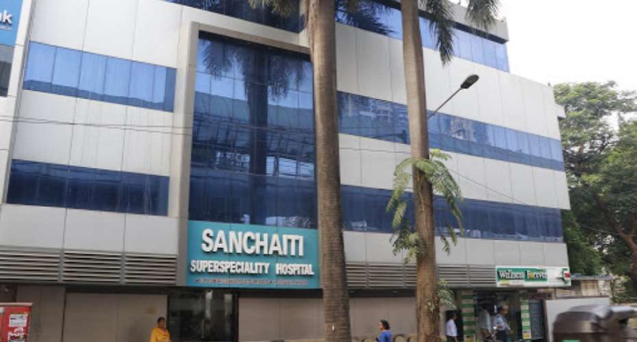 Sanchaiti Super Speciality Hospital,  Kandivali East