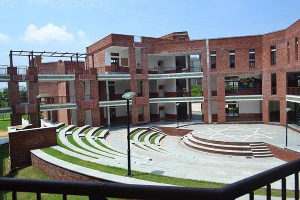 Shikshantar School Sector 41