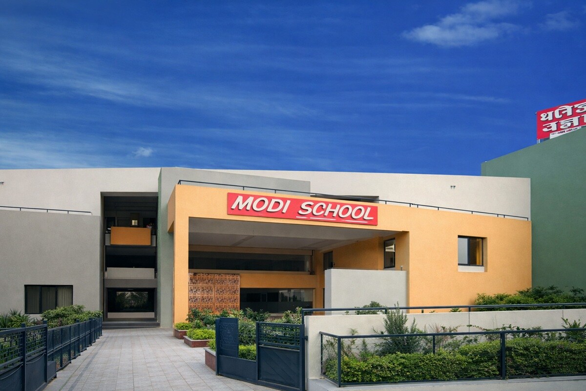 Shree V.J. Modi School Hari Nagar