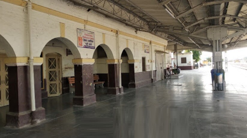 Sitapur Railway Station Sitapur