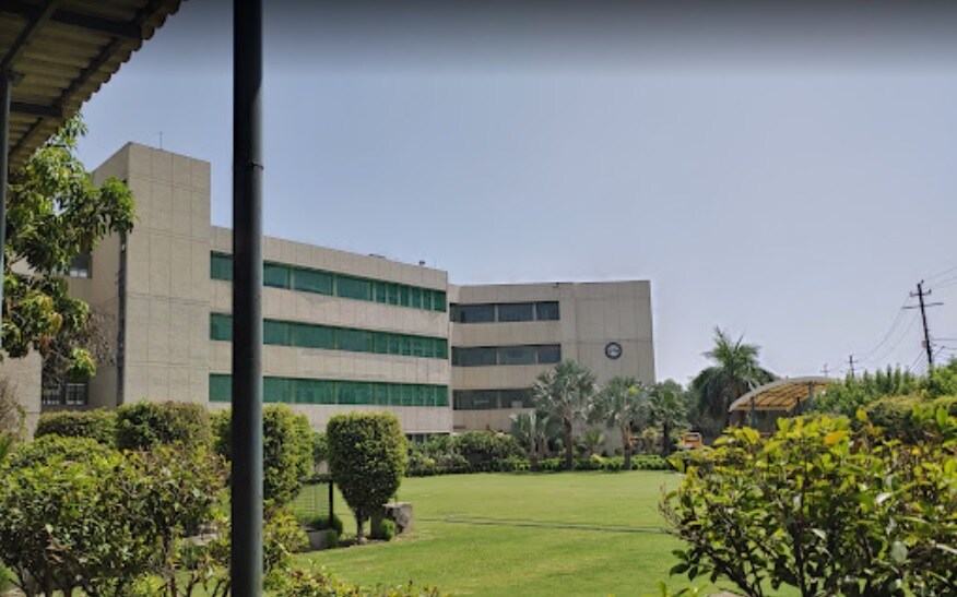 Somerville School Sector 22