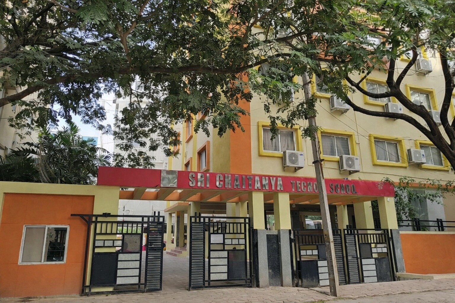 Sri Chaitanya Techno School Hi Tech City