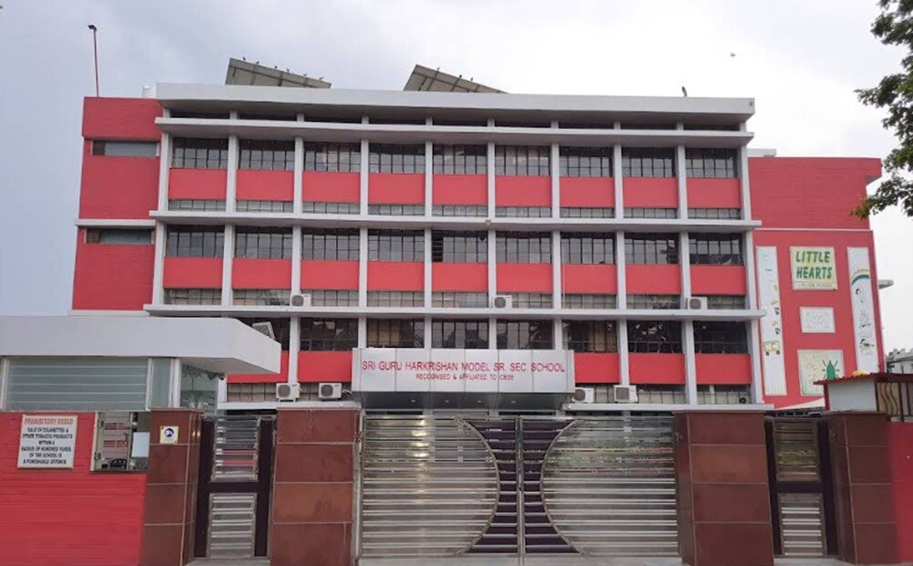 Sri Guru Harkrishan Model Senior Secondary School Phase-II Sector 31-47