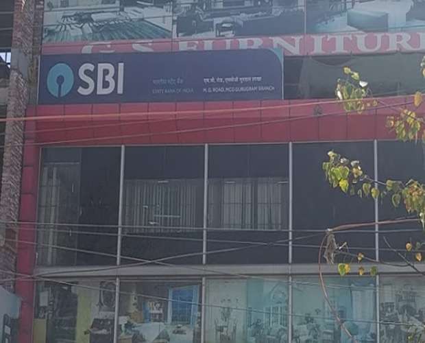 State Bank Of India,  Sector 16