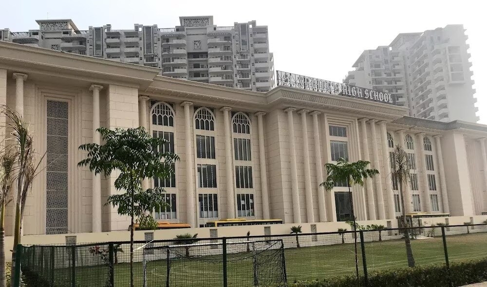 StXaviers High School Sector 81