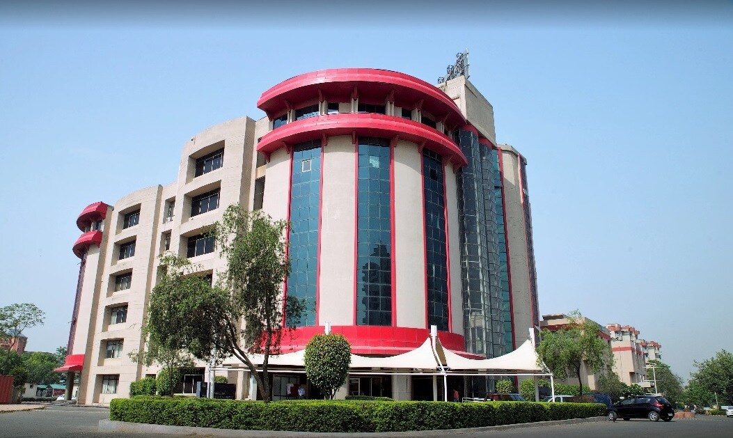 Sushant University Sector 55