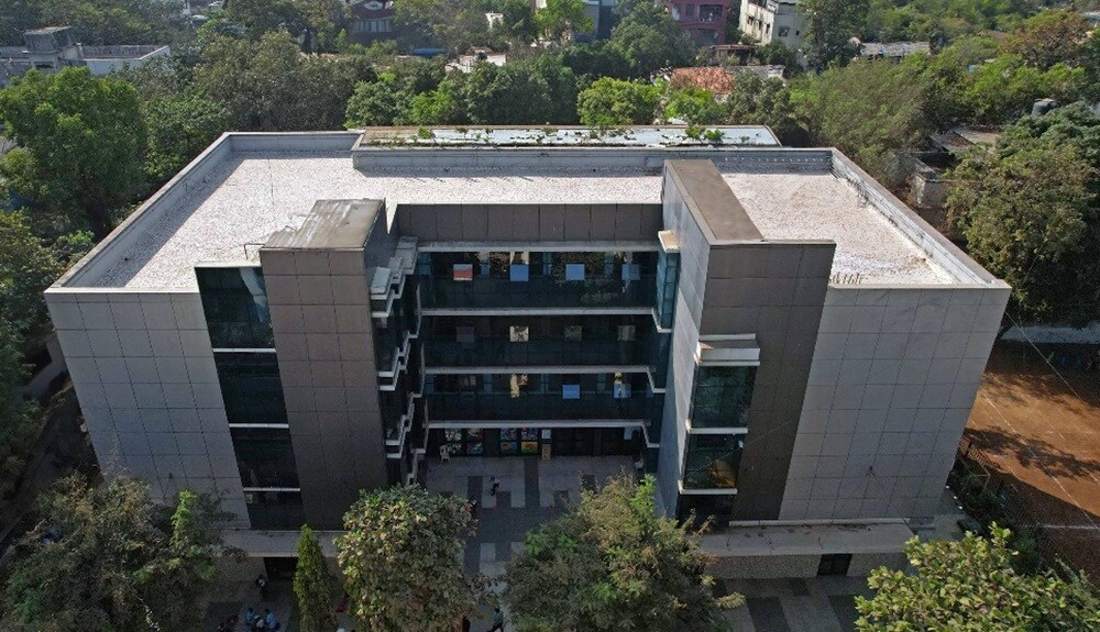 Universal High School Malad East