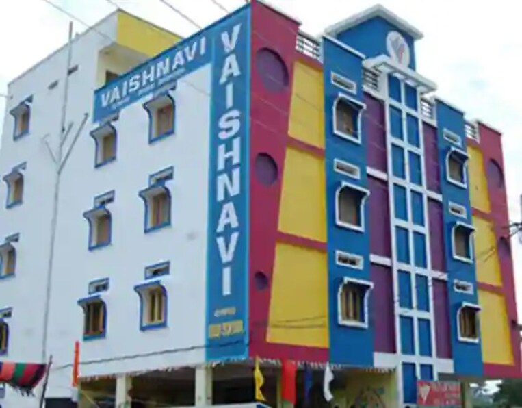 vaishnavi-high-school-78486-69c6642c-223d-4c9a-b418-e31815a9e022.jpg, Raghavapur, Jangaon