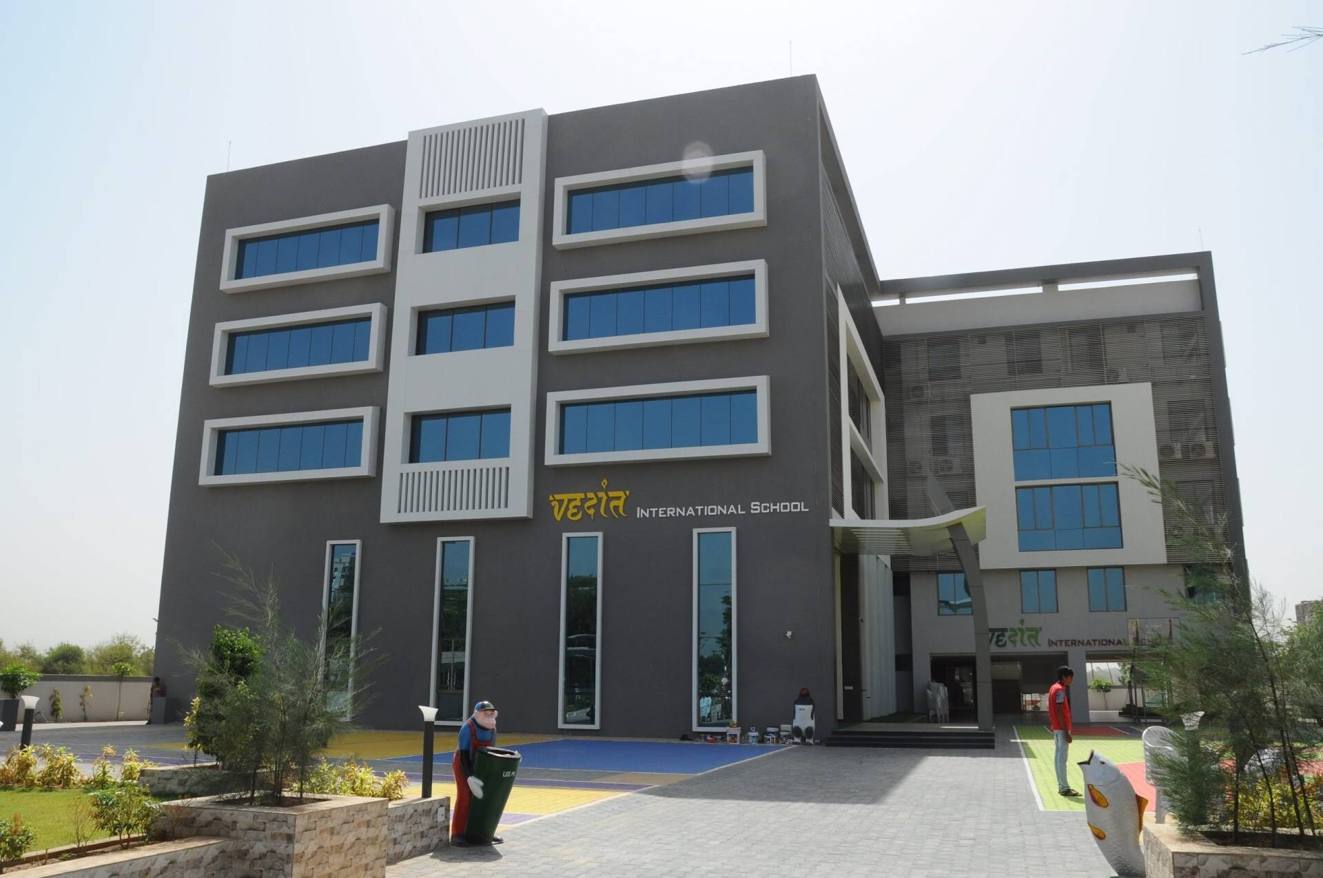 Vedant International School Bapunagar