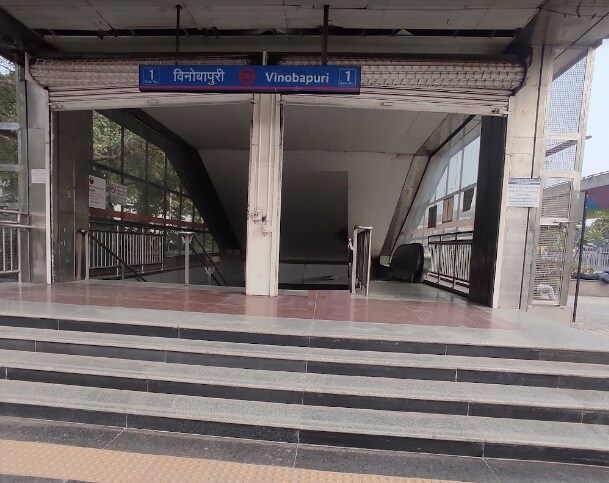 Vinobapuri Metro Station Nehru Nagar