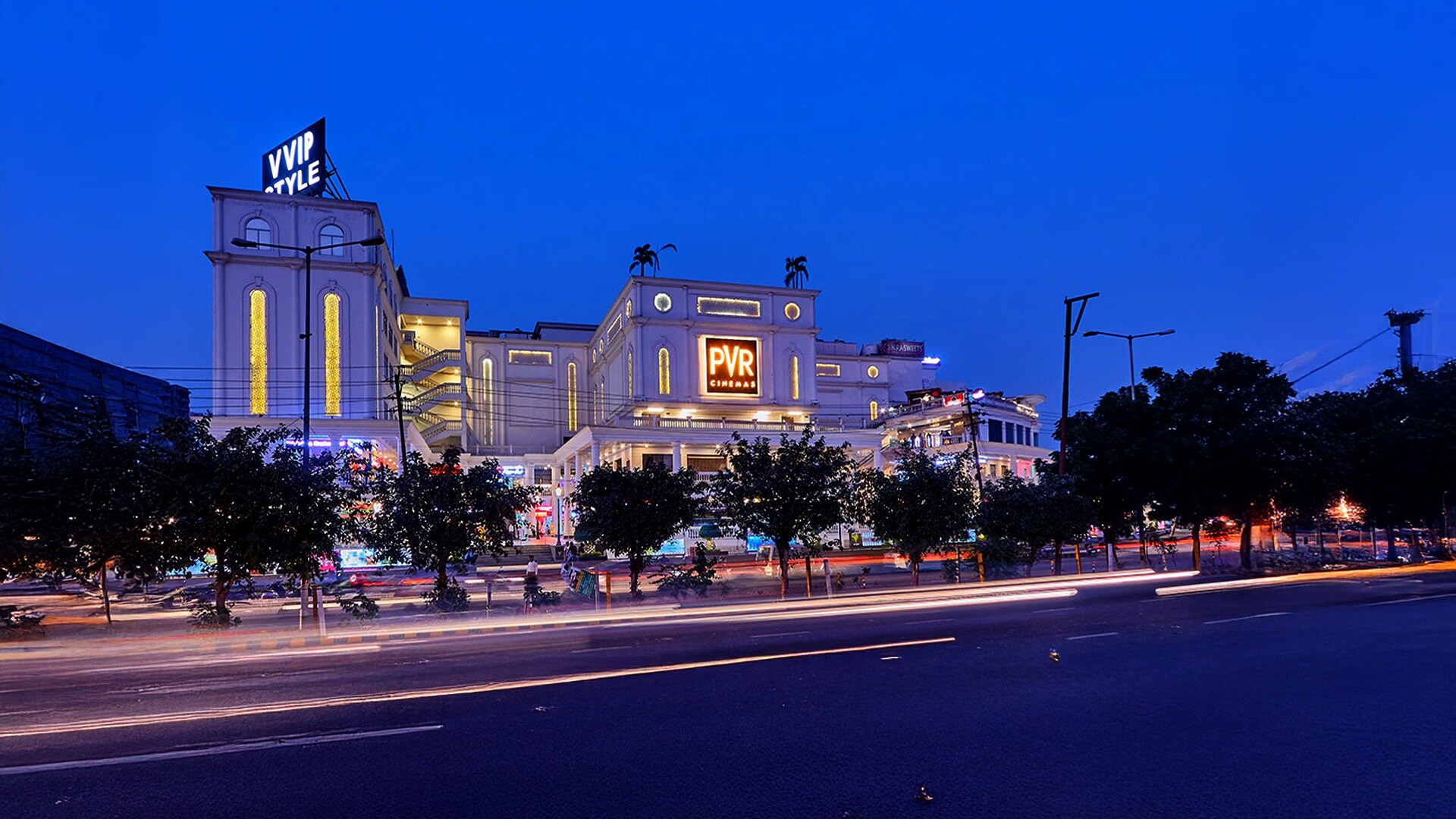 Vvip Style Mall Raj Nagar Extension