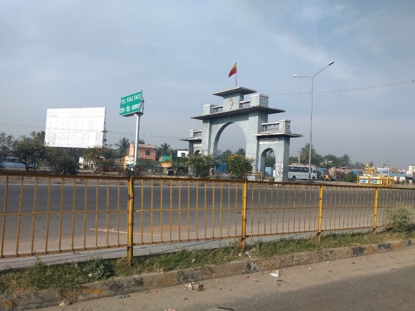 Attibele_a street sign on the side of a road