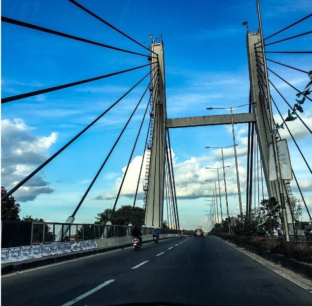KR Puram_a large bridge spanning over a large body of water