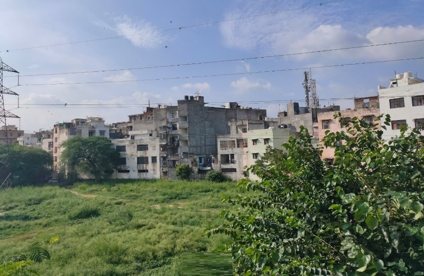 Batla House_a small town in the middle of nowhere