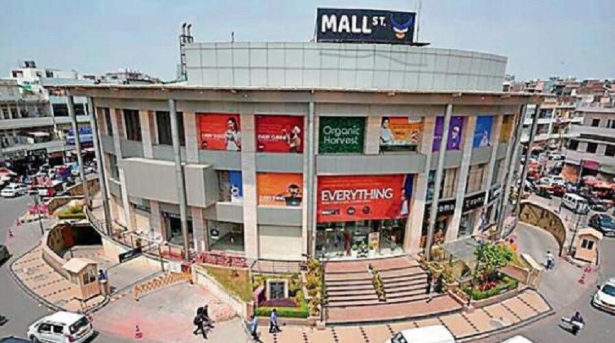 Jawahar Nagar_a large building with a sign on the side of it