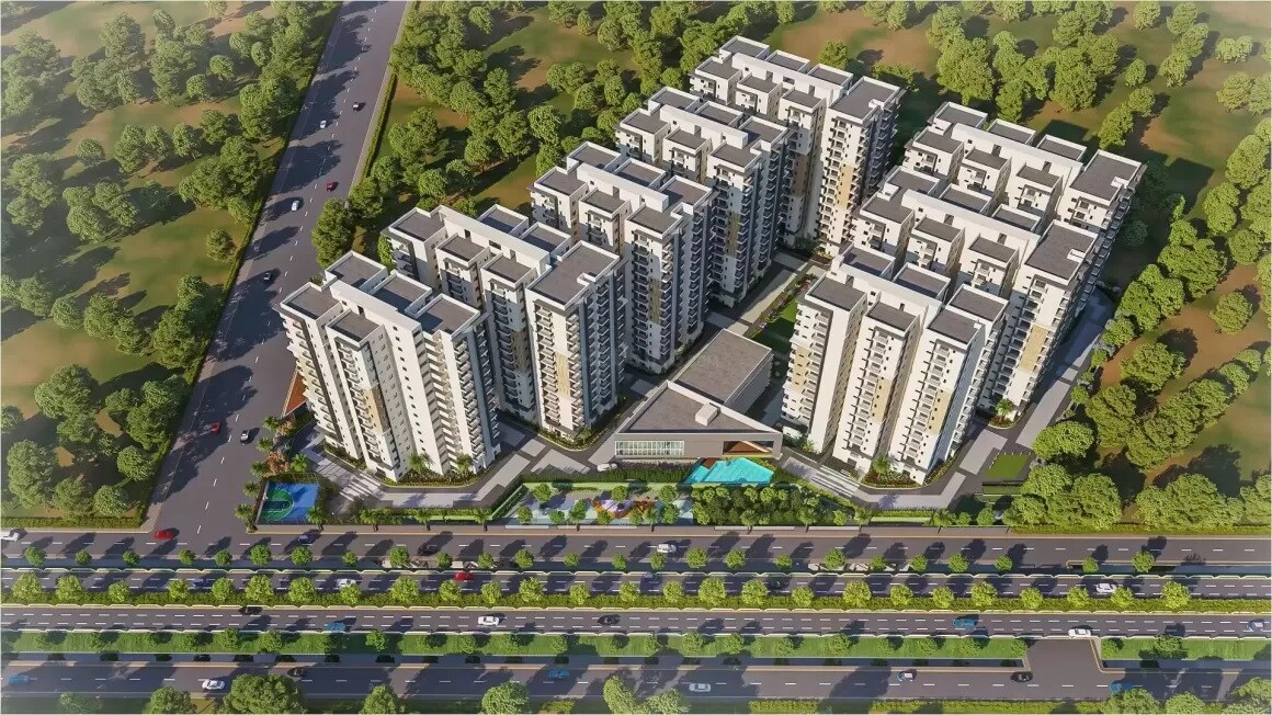 Chanakyapuri_a large building with a lot of tall buildings