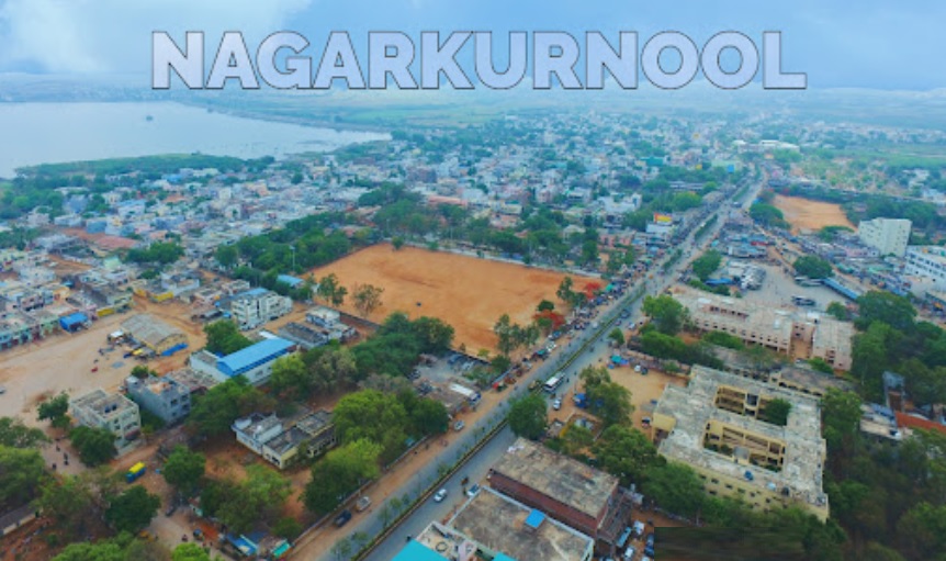 Nagarkurnool_an aerial view of a city with many buildings