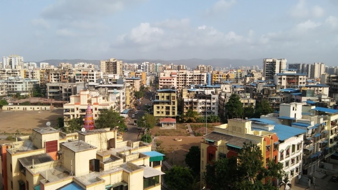 Kamothe_a city with lots of tall buildings and buildings