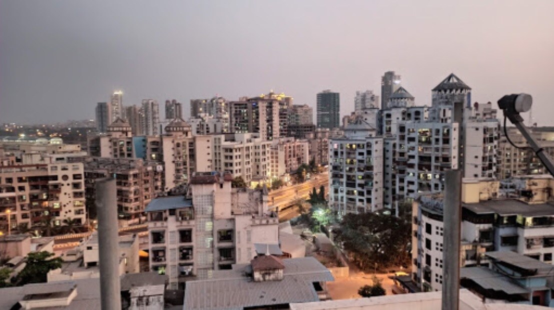 Sanpada_a city with tall buildings and tall buildings