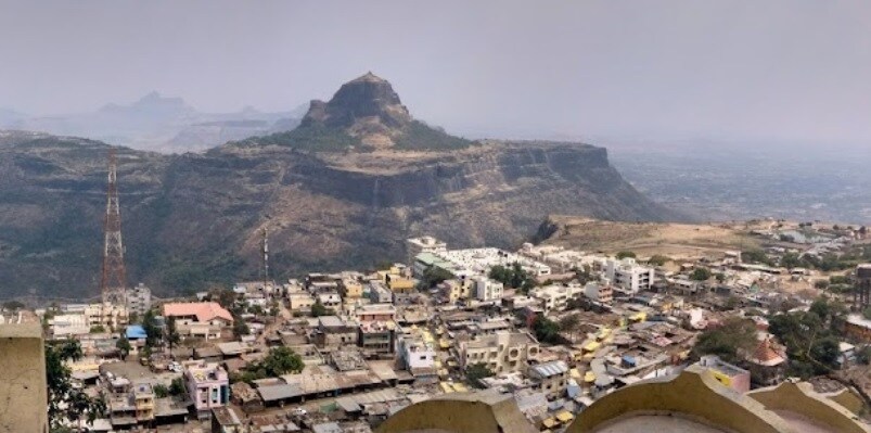 Mangaon_a city with mountains and mountains