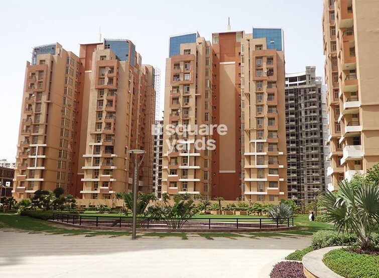 Eldeco Elegance Tower View 1