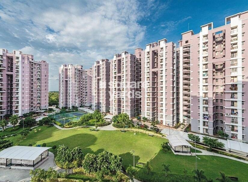 Eldeco Saubhagyam Tower View 1