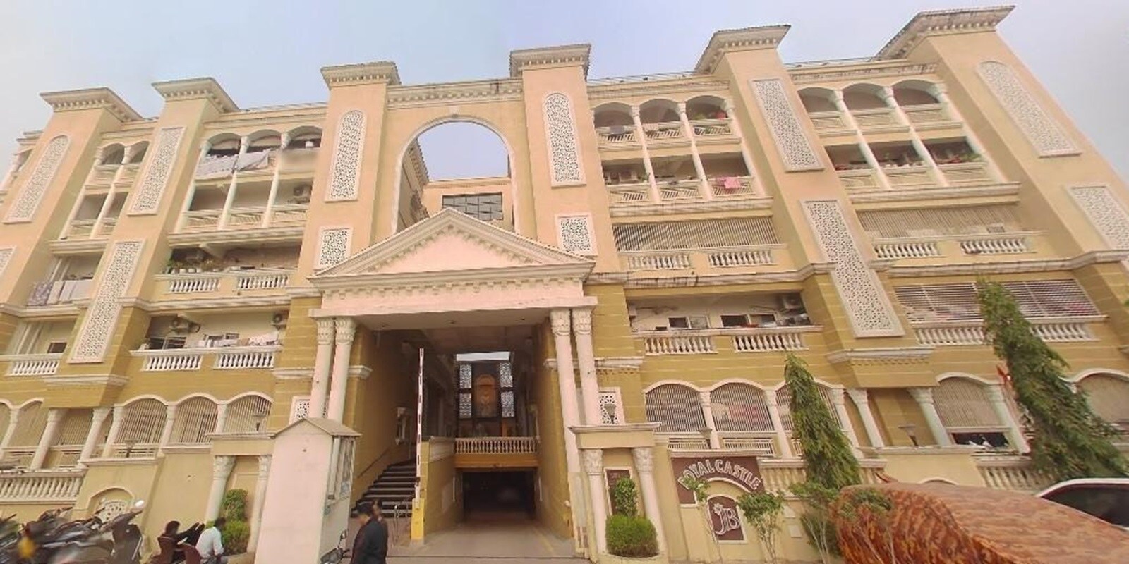 JB Royal Castle residential project in Krishna Nagar