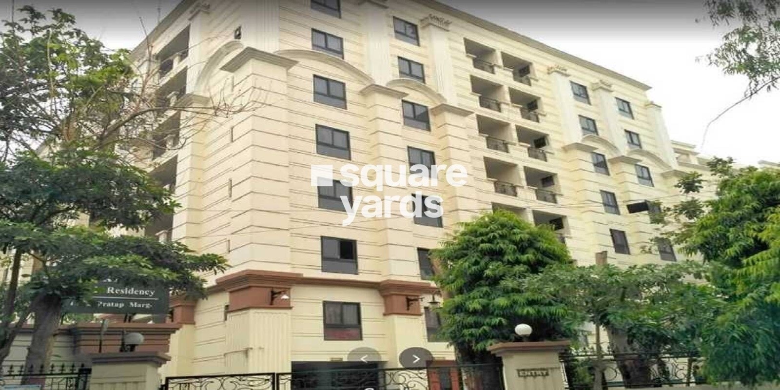 Jugals Emerald Court, Hazratganj, Lucknow