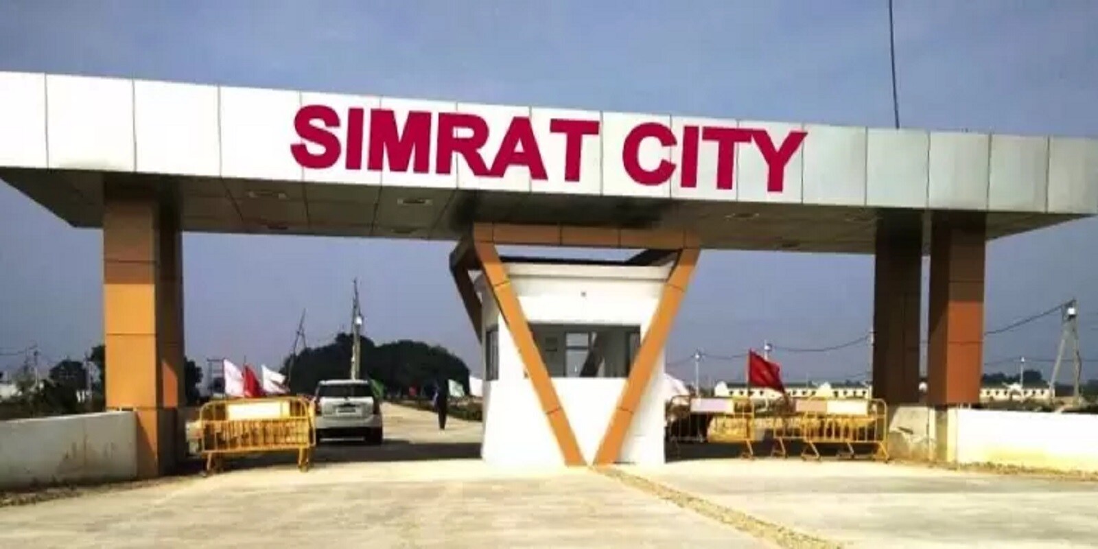 Nayyars Simrat City residential project in Raebareli Road