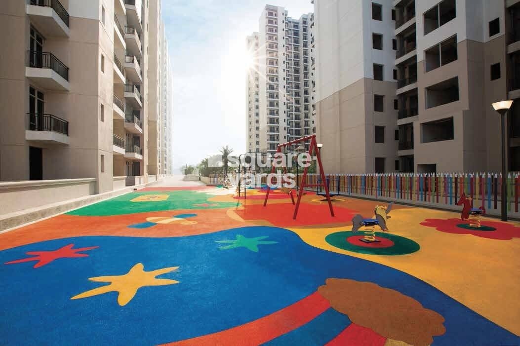 Omaxe R2 Amenities-Features