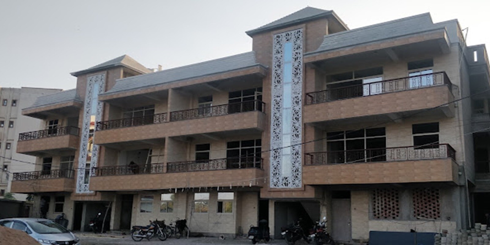 Paradise Floors Featured Image