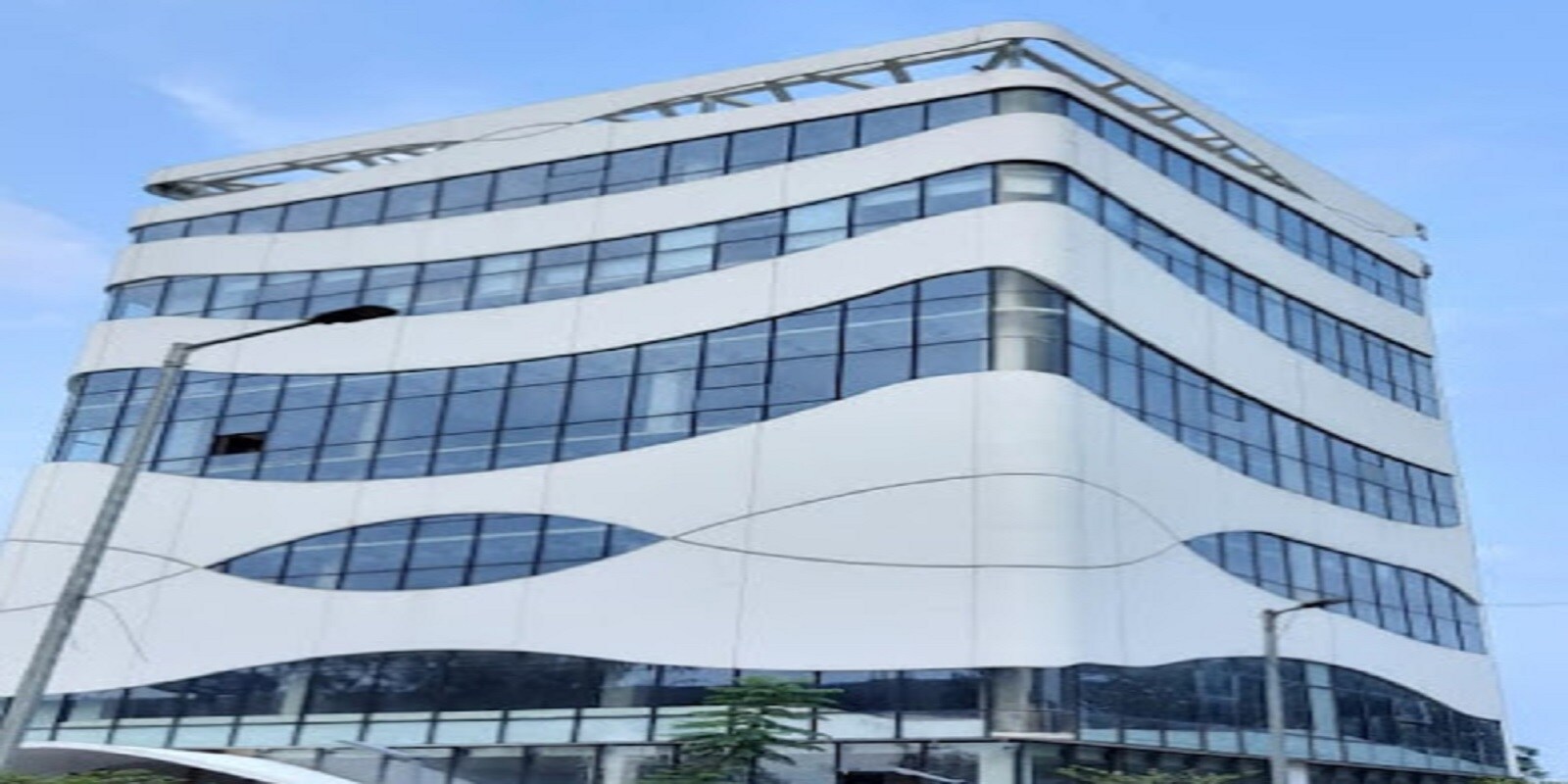 Railtech Square