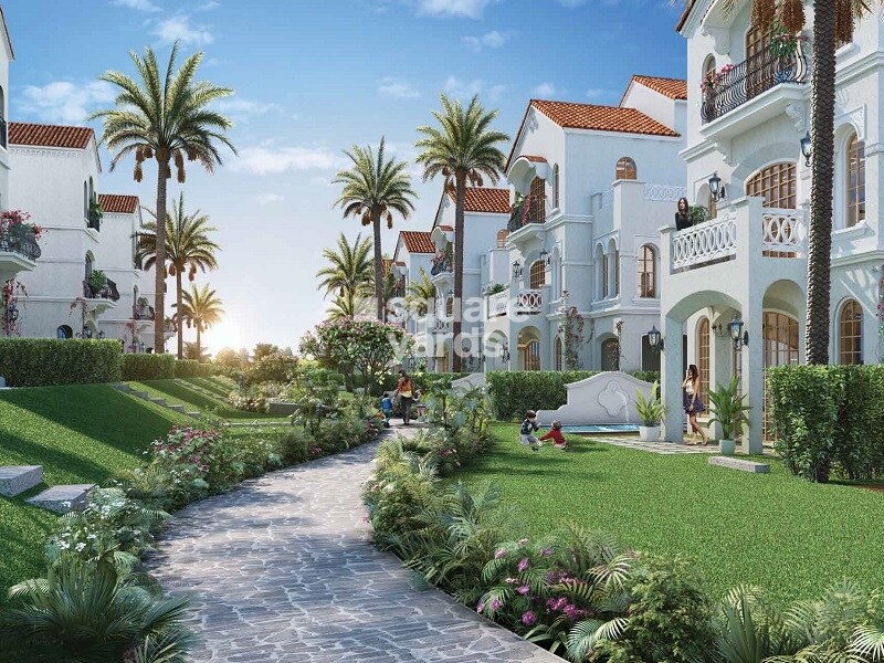 Shalimar One World Valencia County Apartment Exteriors 4