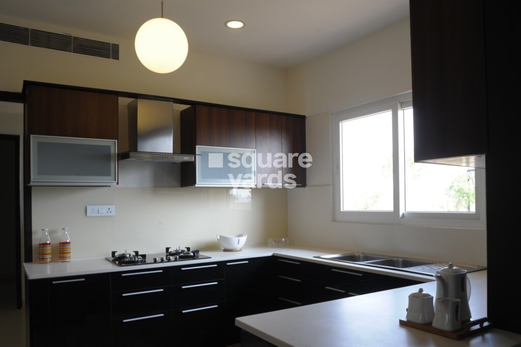 Tulsiani Golf View Apartment Interiors 3