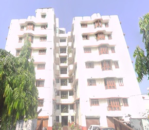 Arunachalam Apartments Husainganj in Husainganj, Lucknow