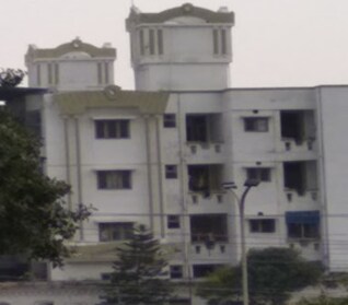 Walibadar Apartments in Daliganj, Lucknow