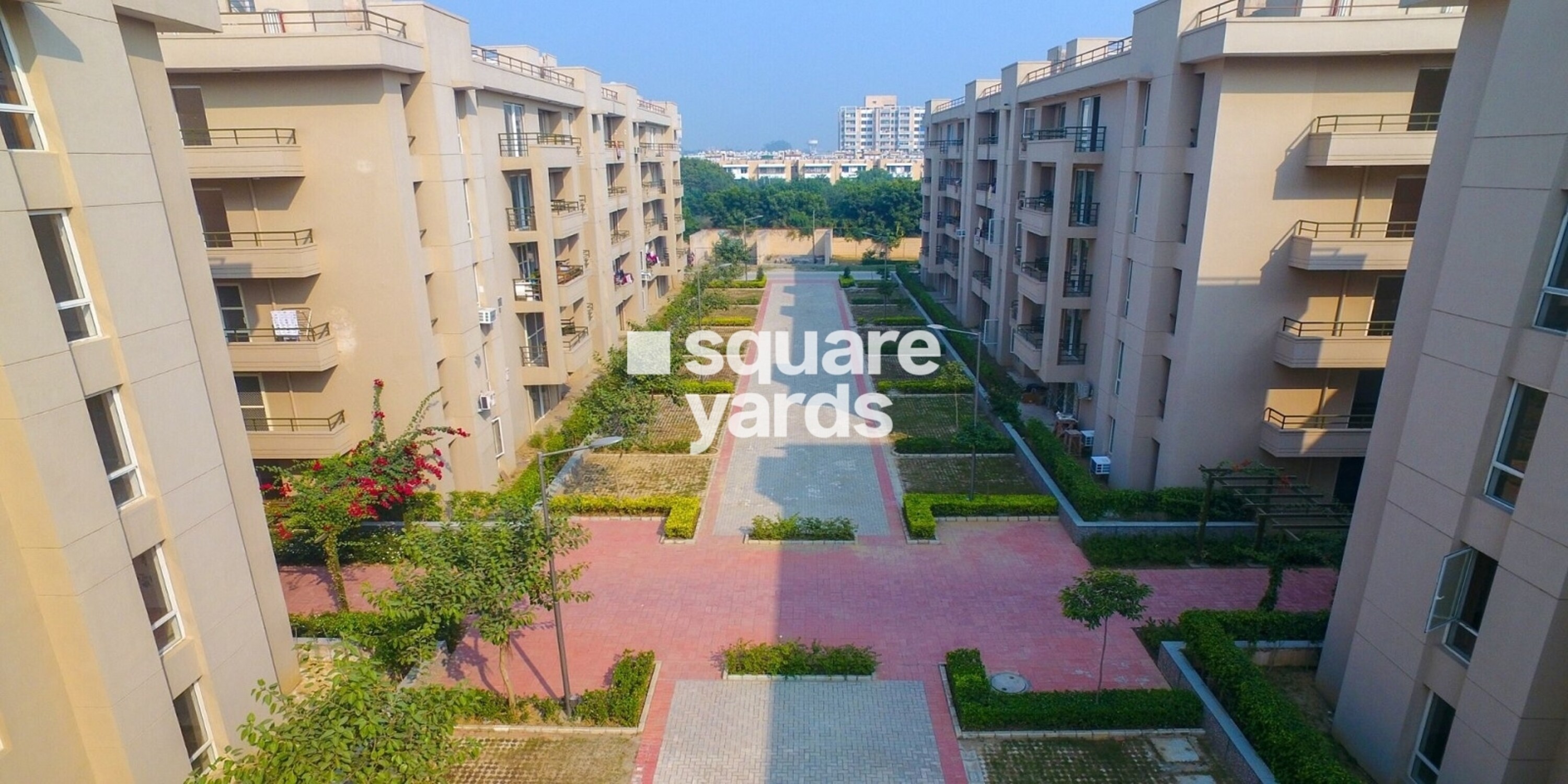 Rental 3 Bedroom 1300 Sq.Ft. Apartment in Alphacorp Meerut One