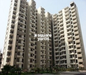 Supertech Green Village