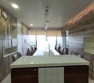 215 Atrium Amenities-Features