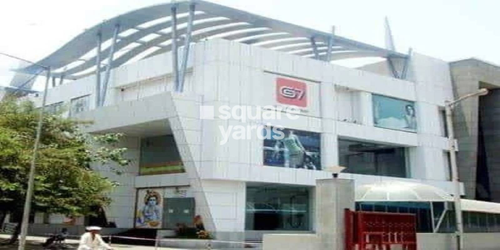 A and O Realty G7 Mall